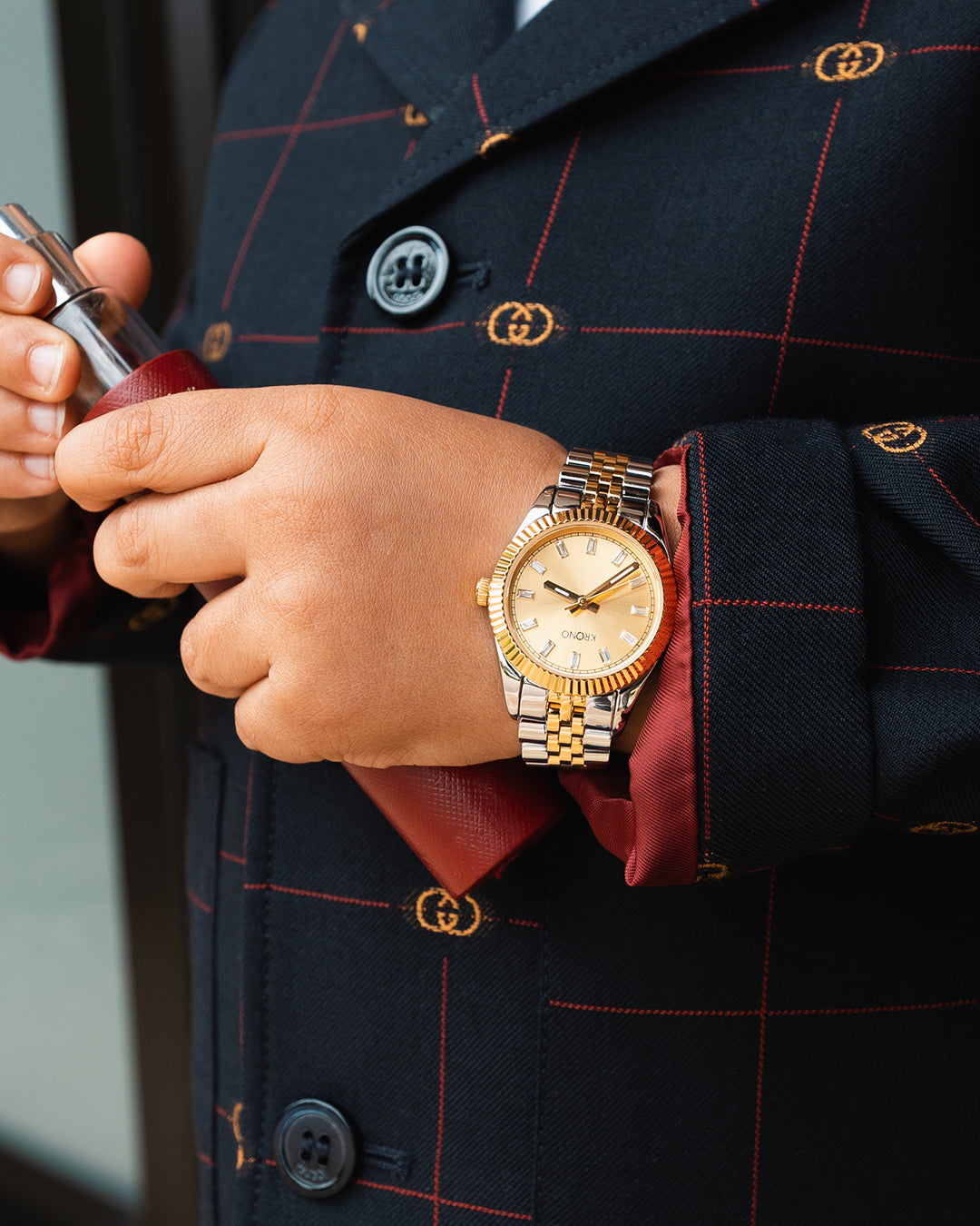 The Mayfair Timepiece