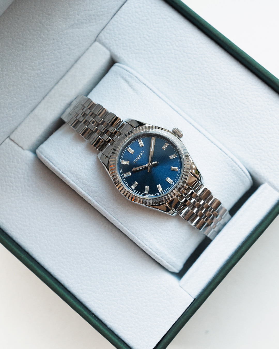 The Manhattan Timepiece